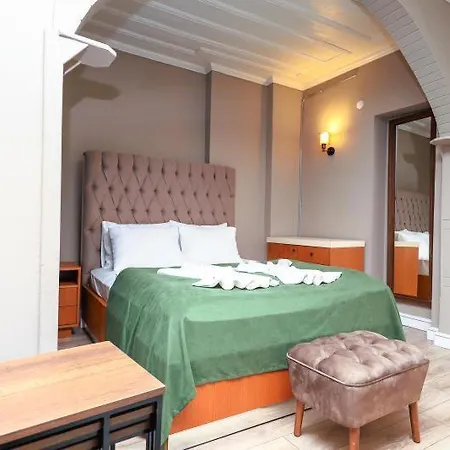 Berf Botik Hotel *